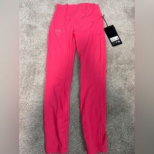 Disney Lululemon Align Leggings size 6 - 25”